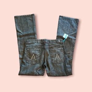 NWT, 7 for all mankind jeans, size 32.